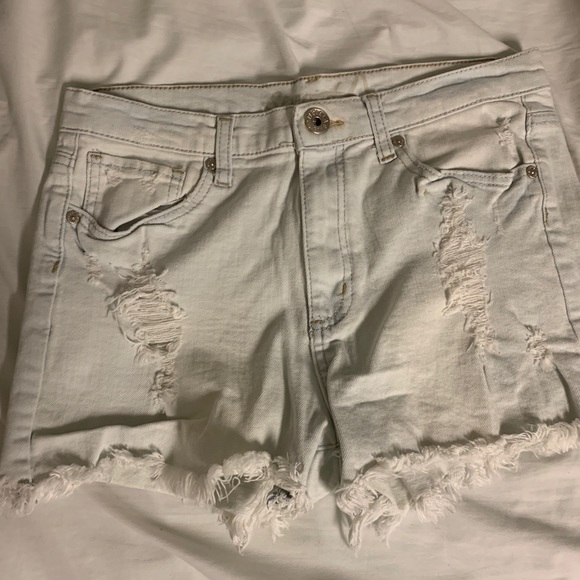 High wasted light wash shorts - Picture 1 of 3